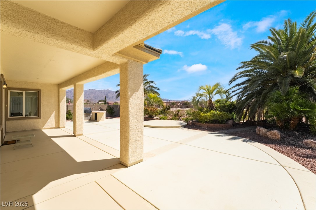 8236 Imperial Lakes Street Property Photo 45