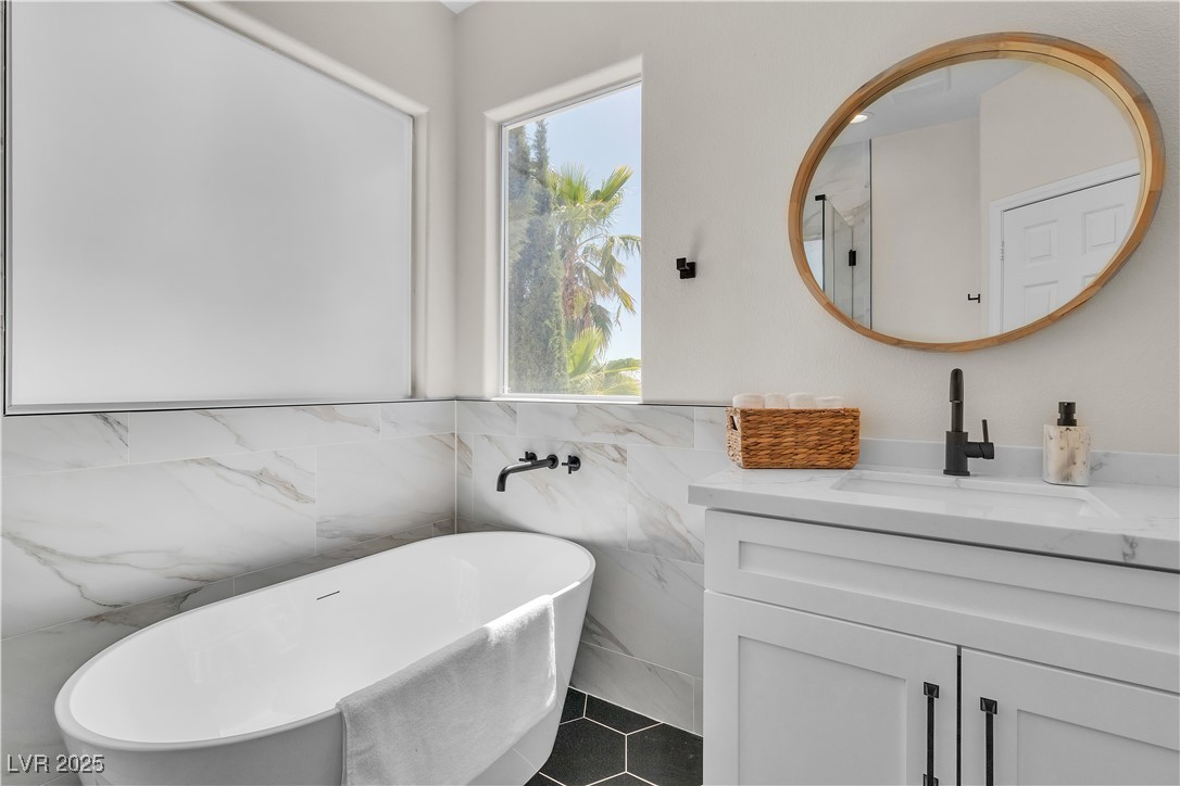 10613 Turquoise Valley Drive Property Photo 41