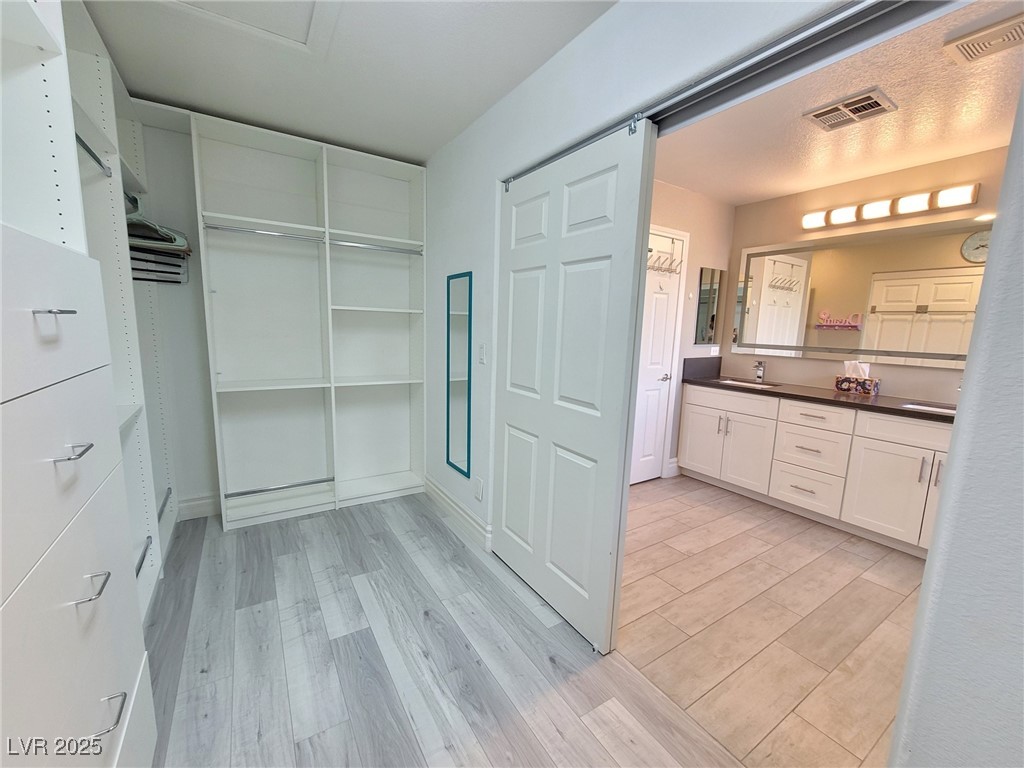 180 Country Greens Avenue Property Photo 23