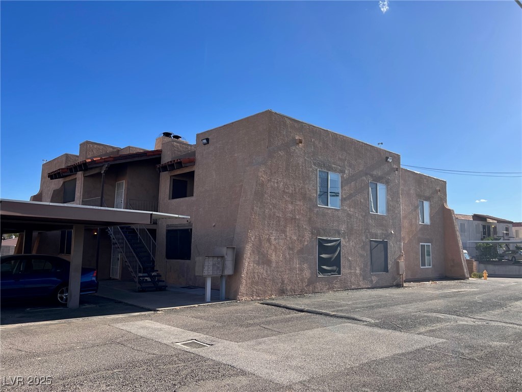 519 Fir Street F Property Photo
