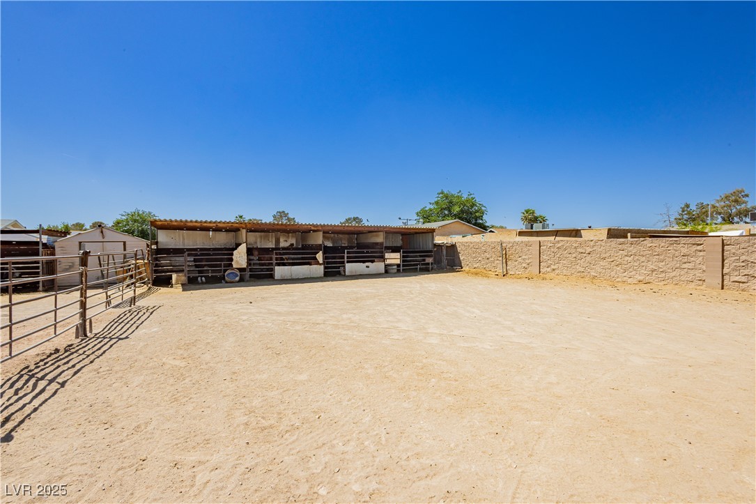 997 North Christy Lane Property Photo