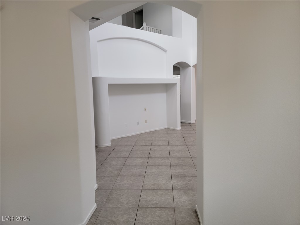 1158 Twinkling Meadows Drive Property Photo 4