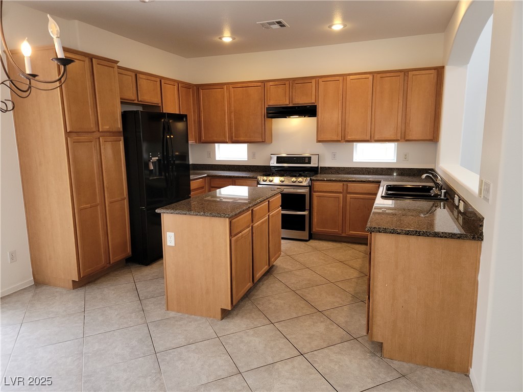 1158 Twinkling Meadows Drive Property Photo 10
