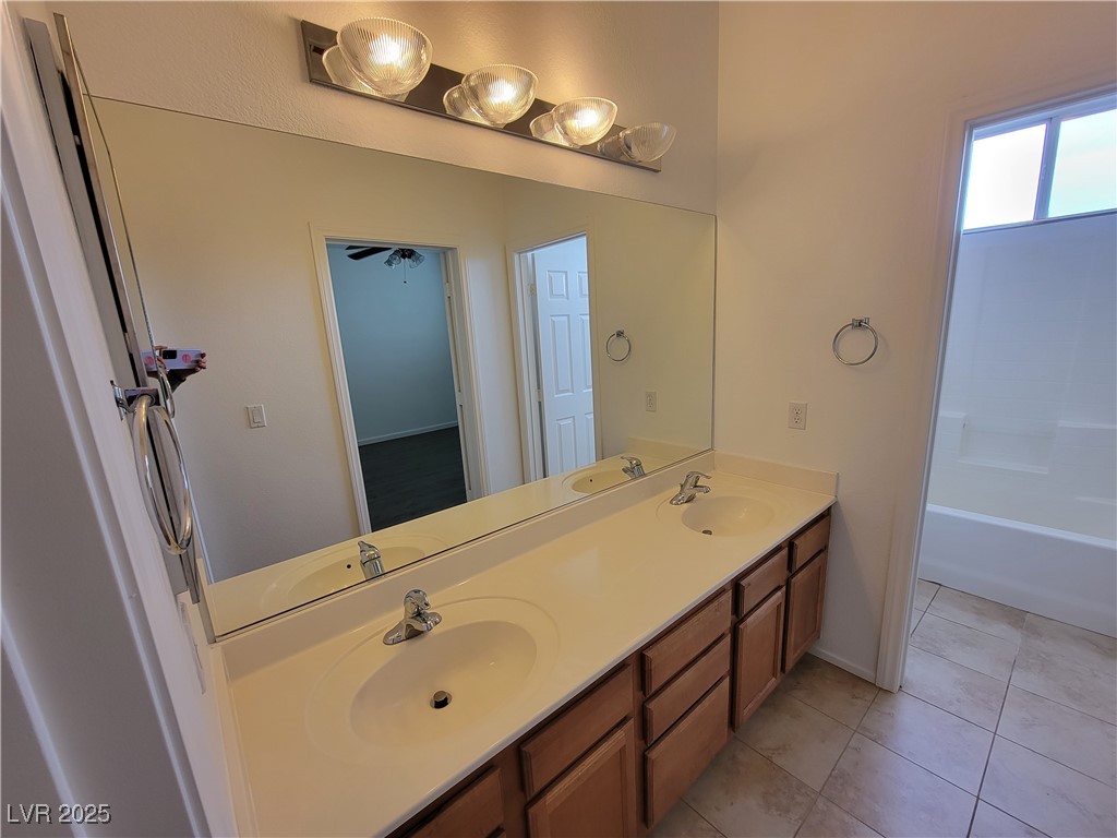 1158 Twinkling Meadows Drive Property Photo 21