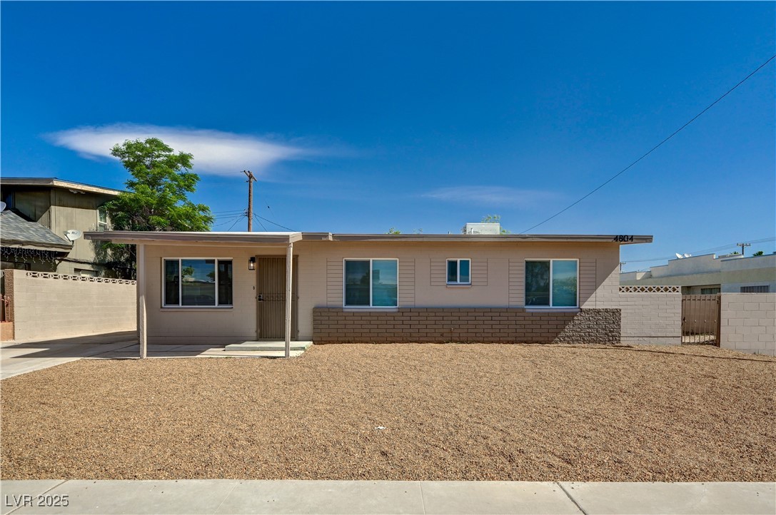 4804 Apawana Lane Property Photo