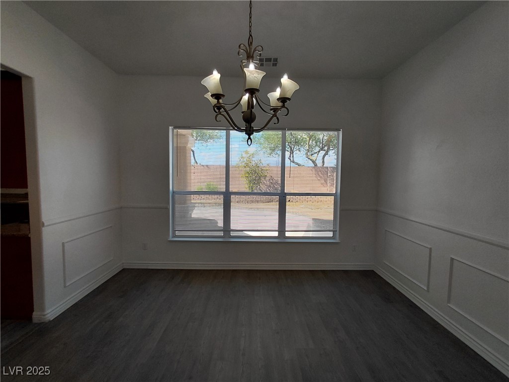 4798 Luna Ridge Court Property Photo 11