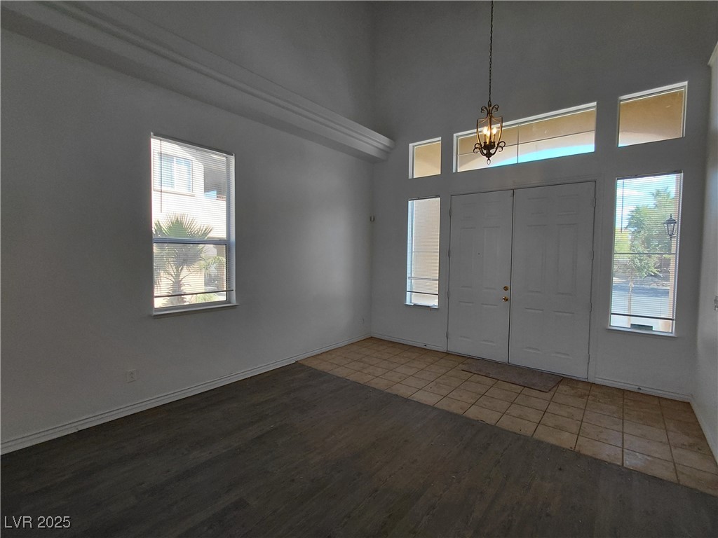 4798 Luna Ridge Court Property Photo 14