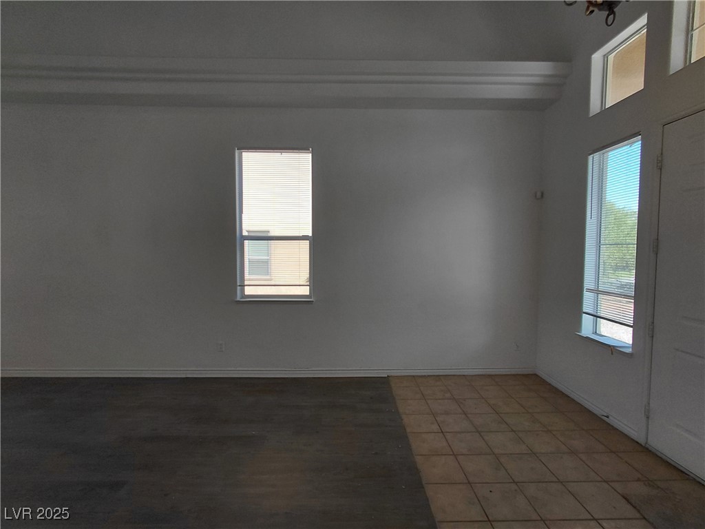 4798 Luna Ridge Court Property Photo 15