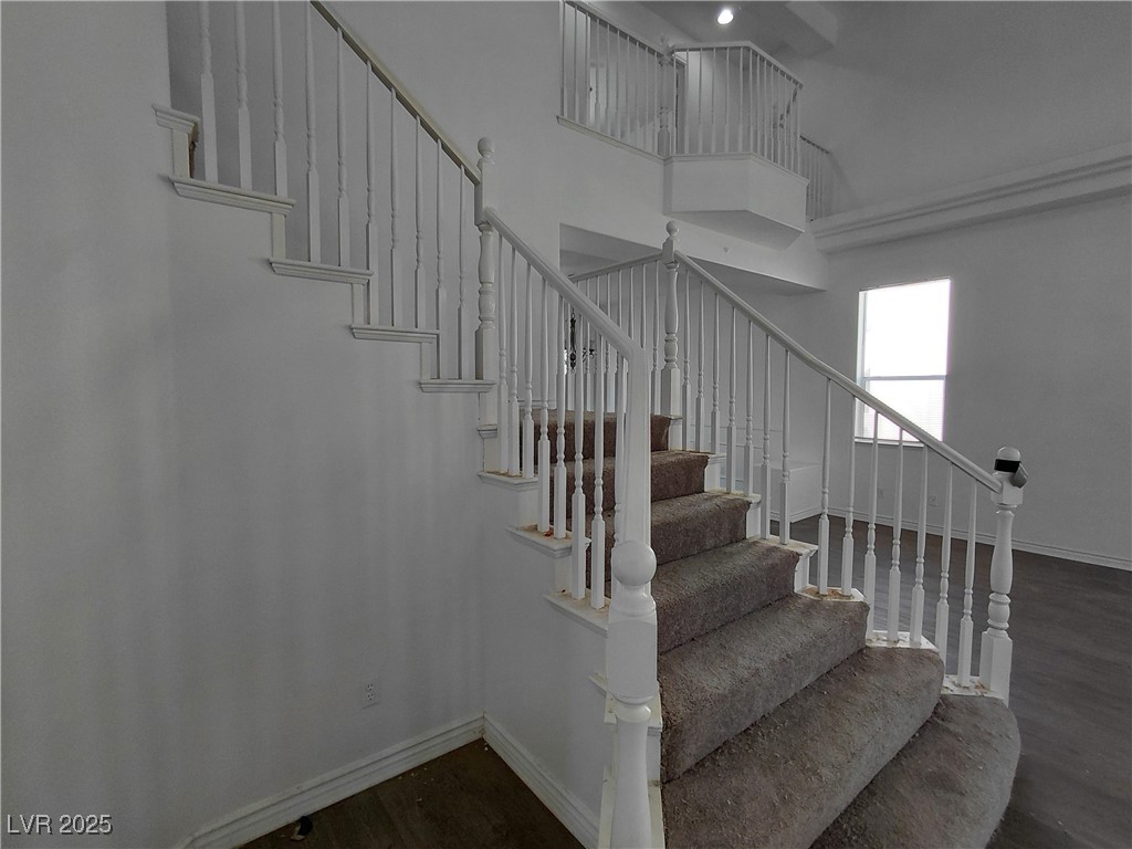 4798 Luna Ridge Court Property Photo 47