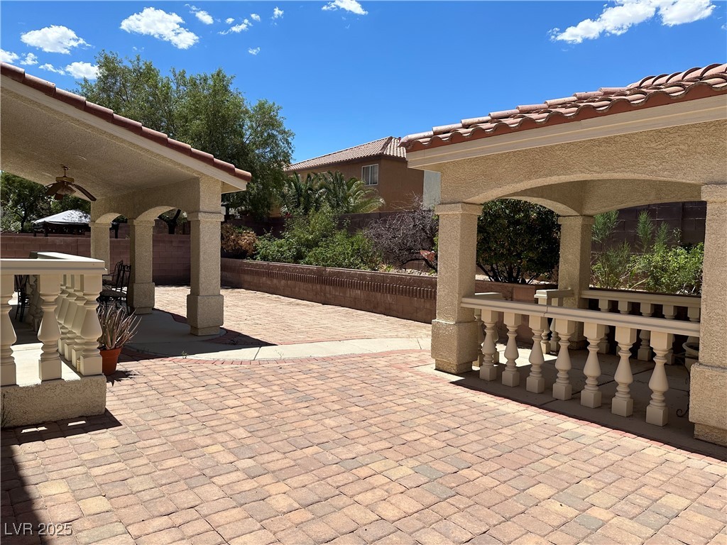 7851 Tidal Pool Court Property Photo 31