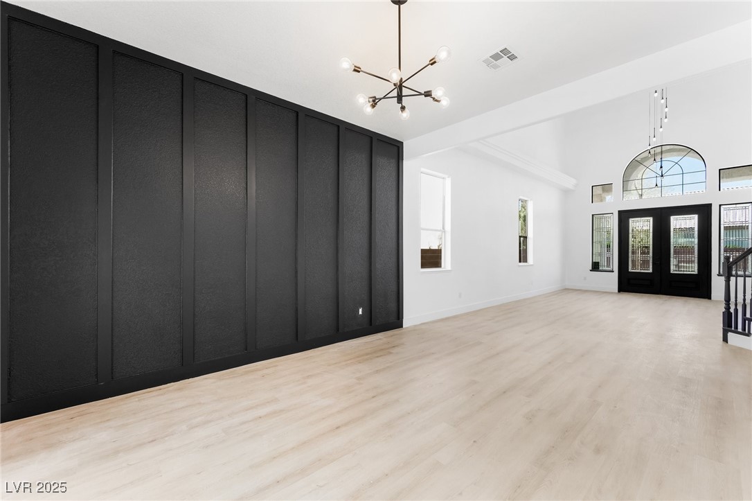 9795 La Cienega Street Property Photo 1