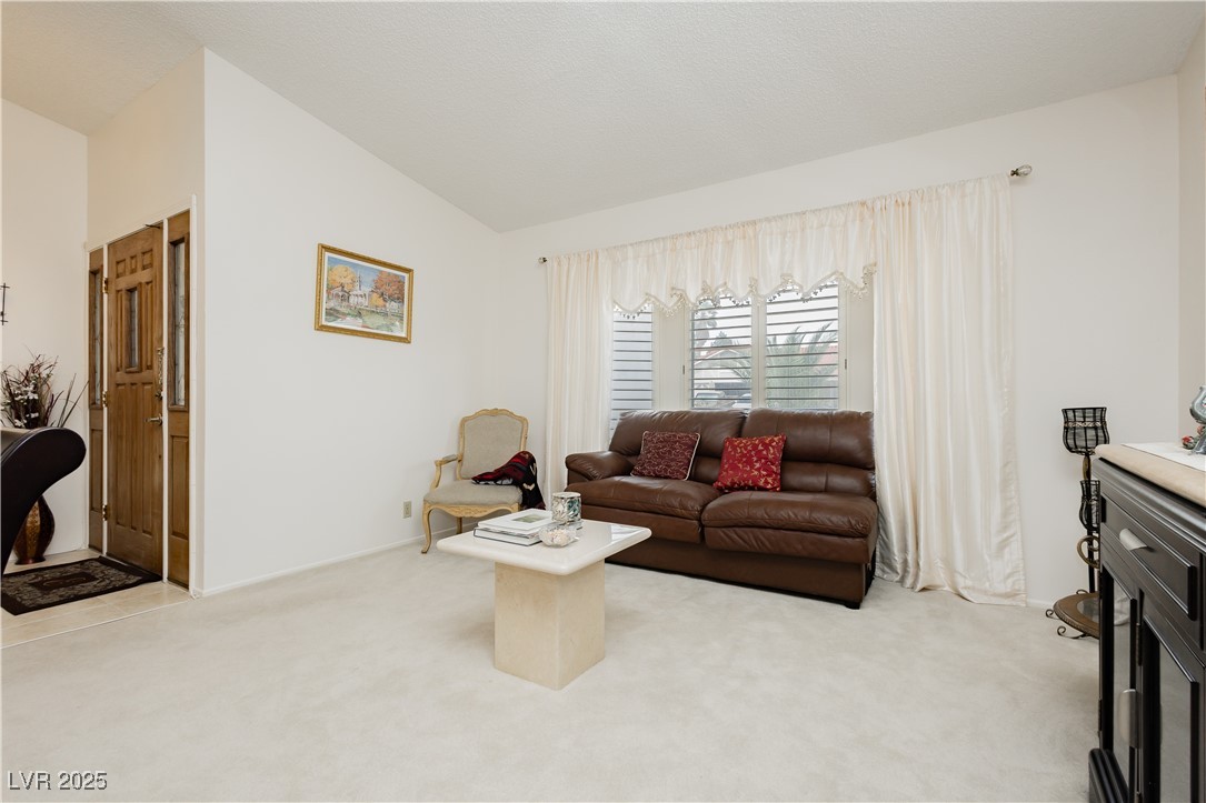 1528 Tonada Way Property Photo 16