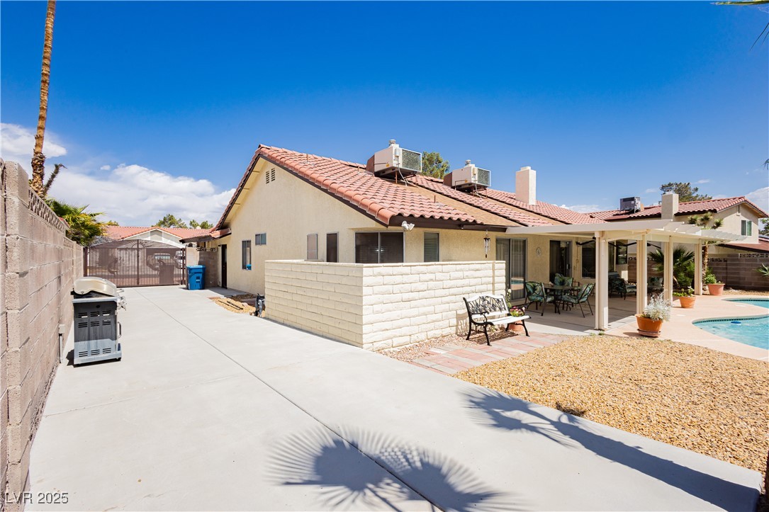 1528 Tonada Way Property Photo 39