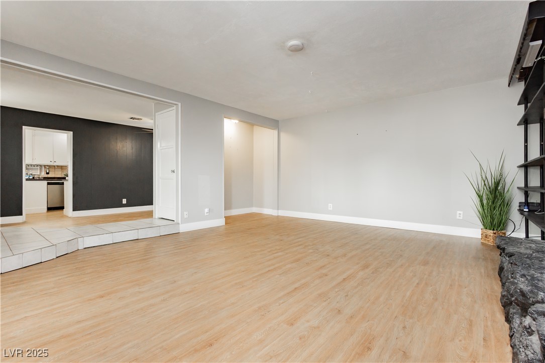 419 National Street Property Photo 11