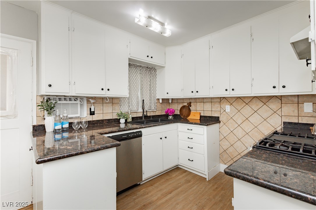 419 National Street Property Photo 16
