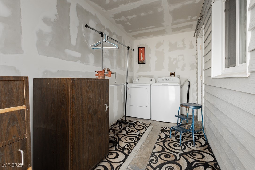 419 National Street Property Photo 19