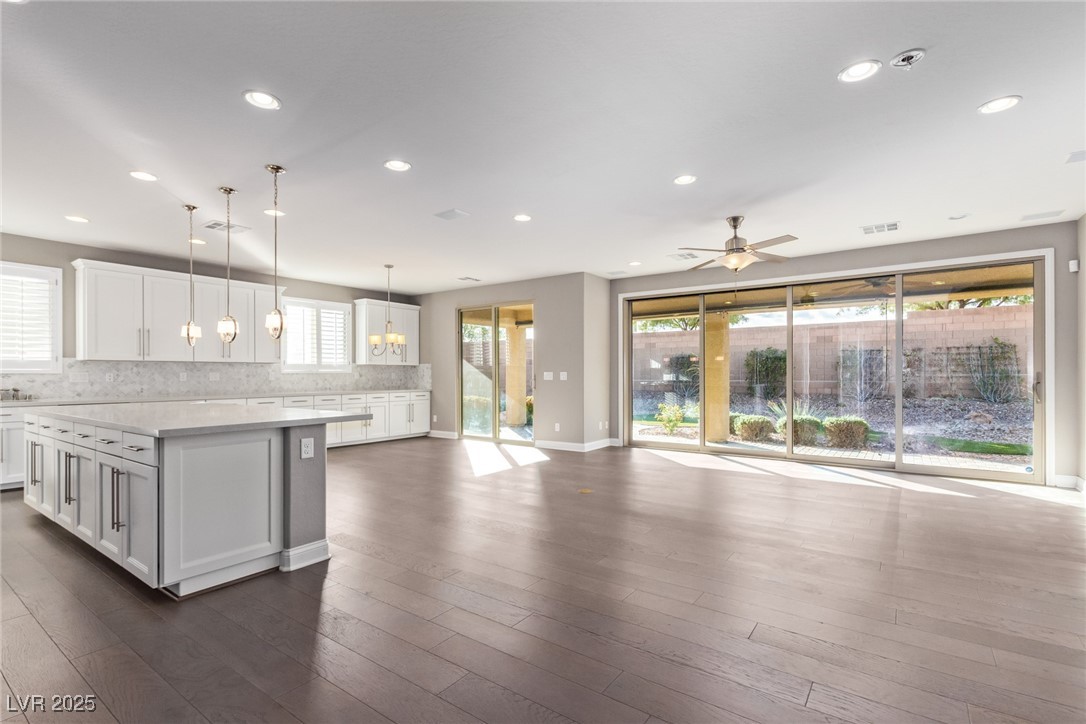 8797 Pinley Spring Street Property Photo