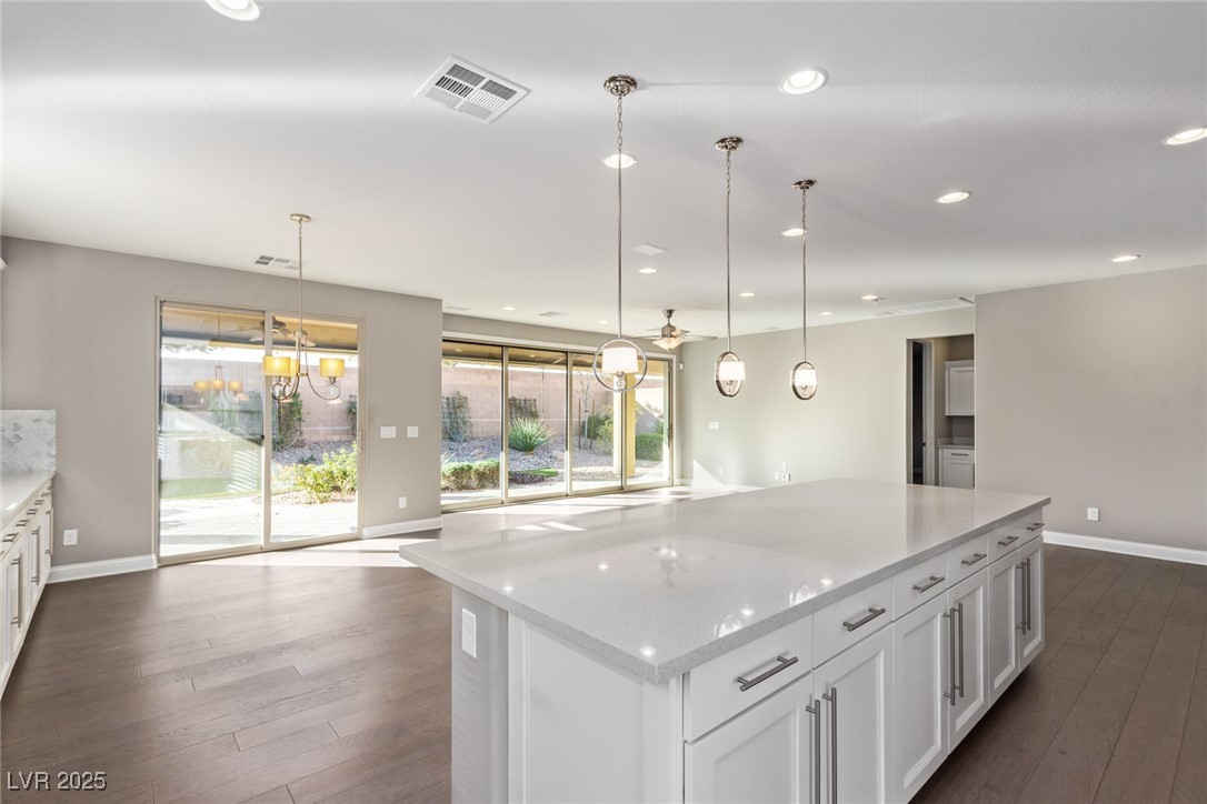 8797 Pinley Spring Street Property Photo 6