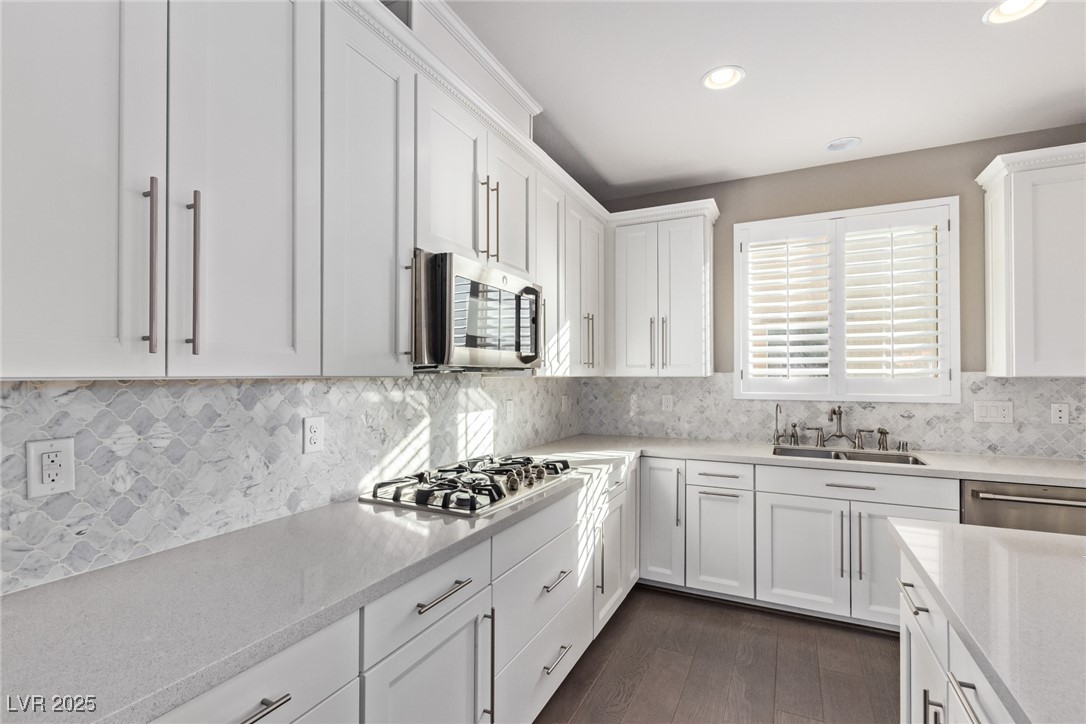 8797 Pinley Spring Street Property Photo 14