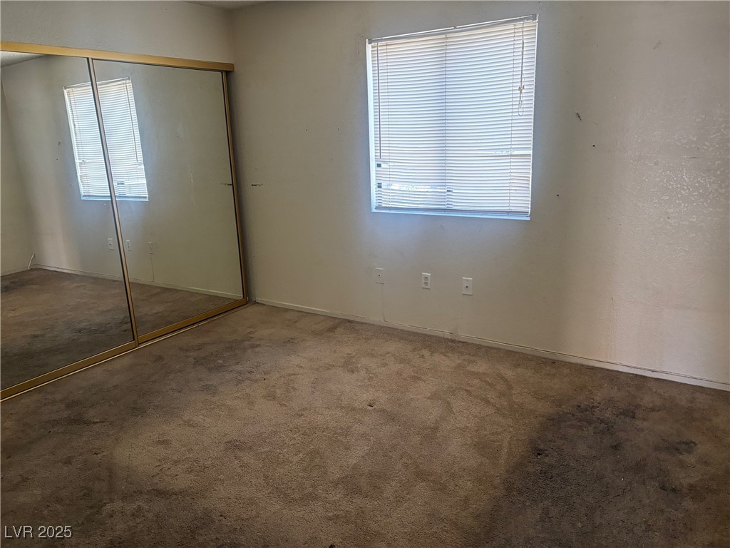 805 Rock Springs Drive 101 Property Photo 6