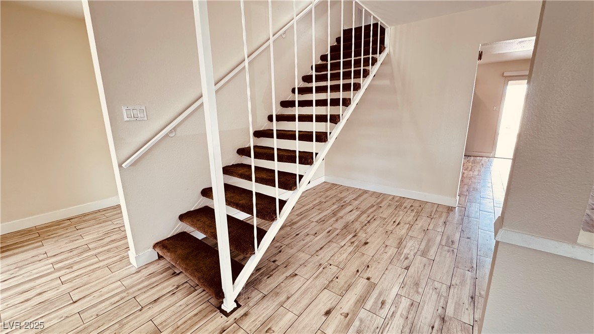201 Redstone Street Property Photo 17