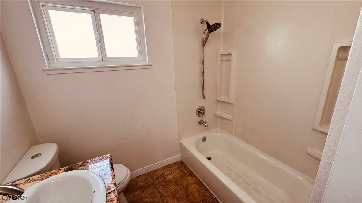 201 Redstone Street Property Photo 49