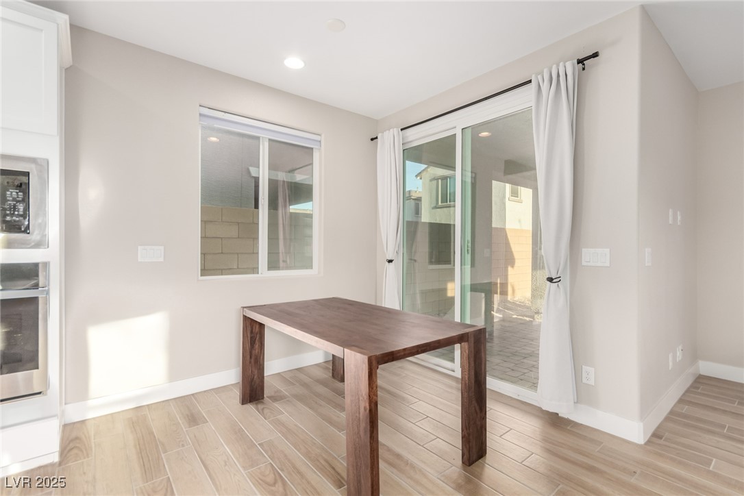 1049 Williamtown Avenue Property Photo 10