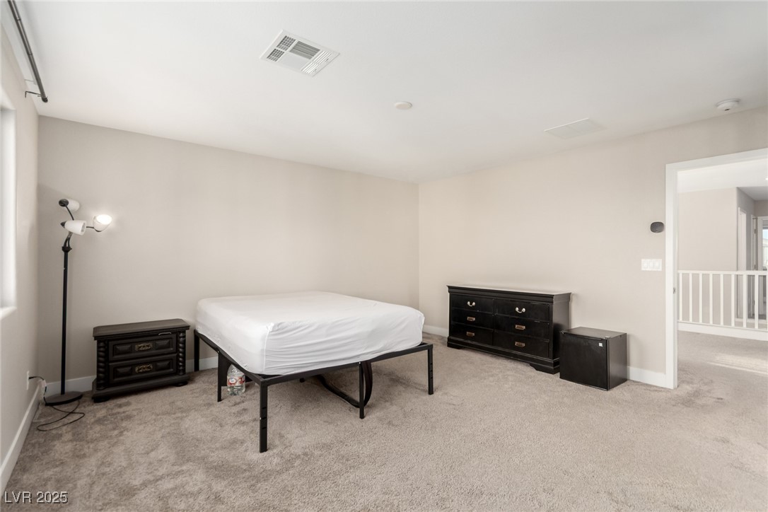 1049 Williamtown Avenue Property Photo 20