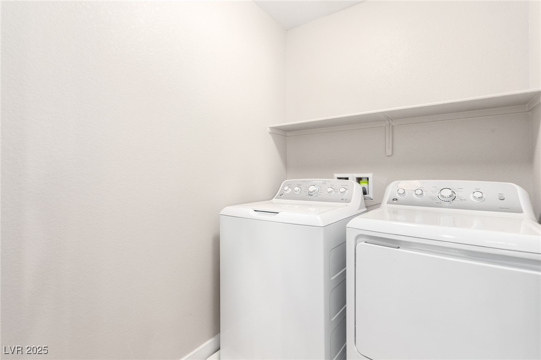 1049 Williamtown Avenue Property Photo 31