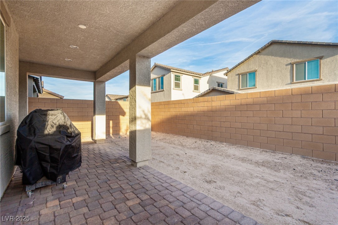 1049 Williamtown Avenue Property Photo 33