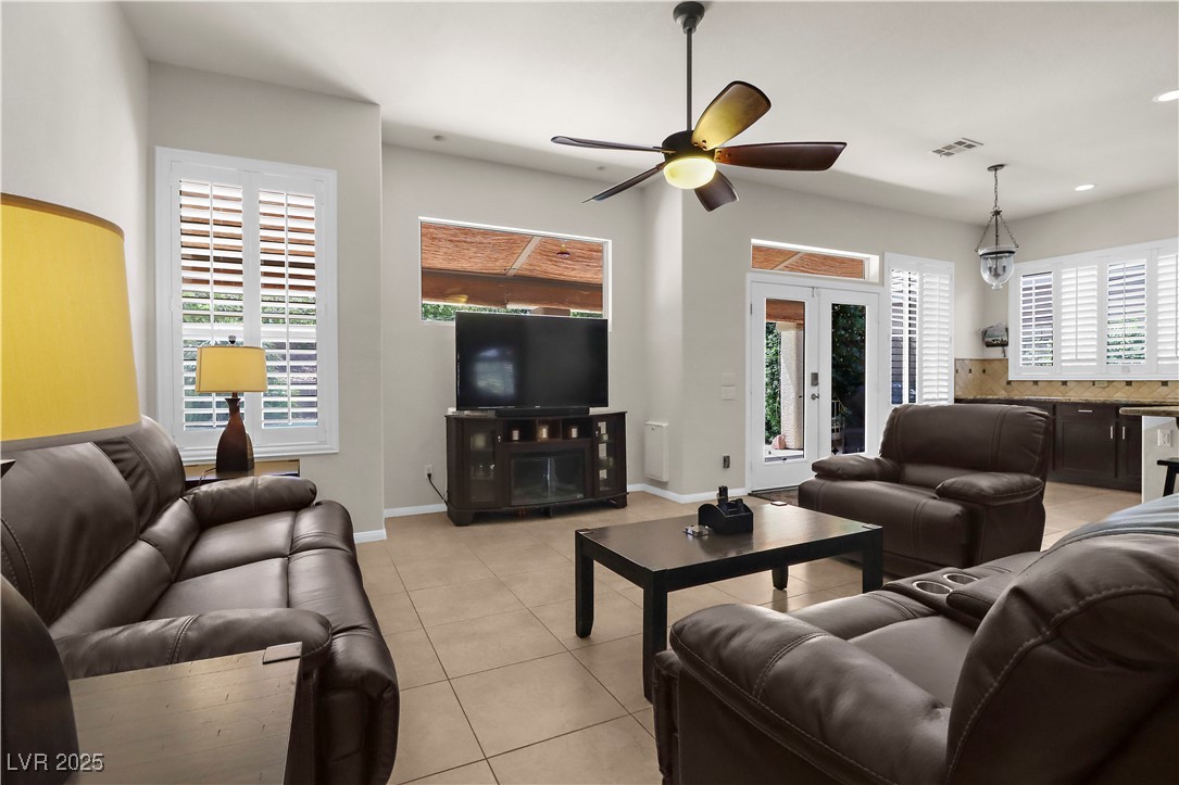 1777 Antelope Valley Avenue Property Photo 15
