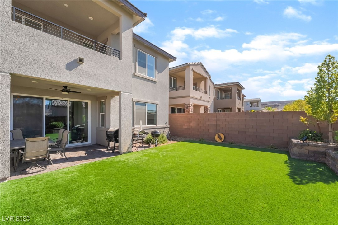 23 Strada Barbera Property Photo 25