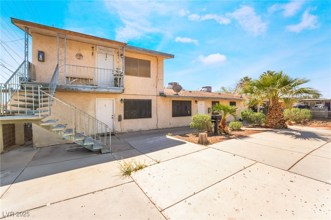5112 Pebble Beach Boulevard Property Photo 3