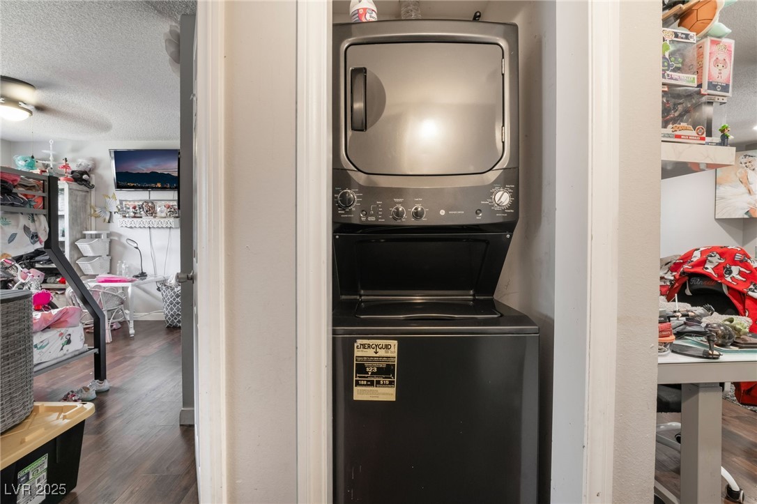 5112 Pebble Beach Boulevard Property Photo 4