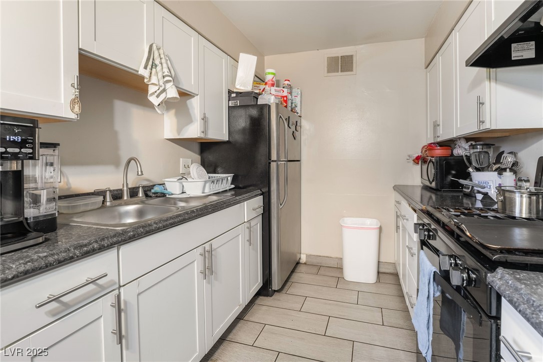 5112 Pebble Beach Boulevard Property Photo 22