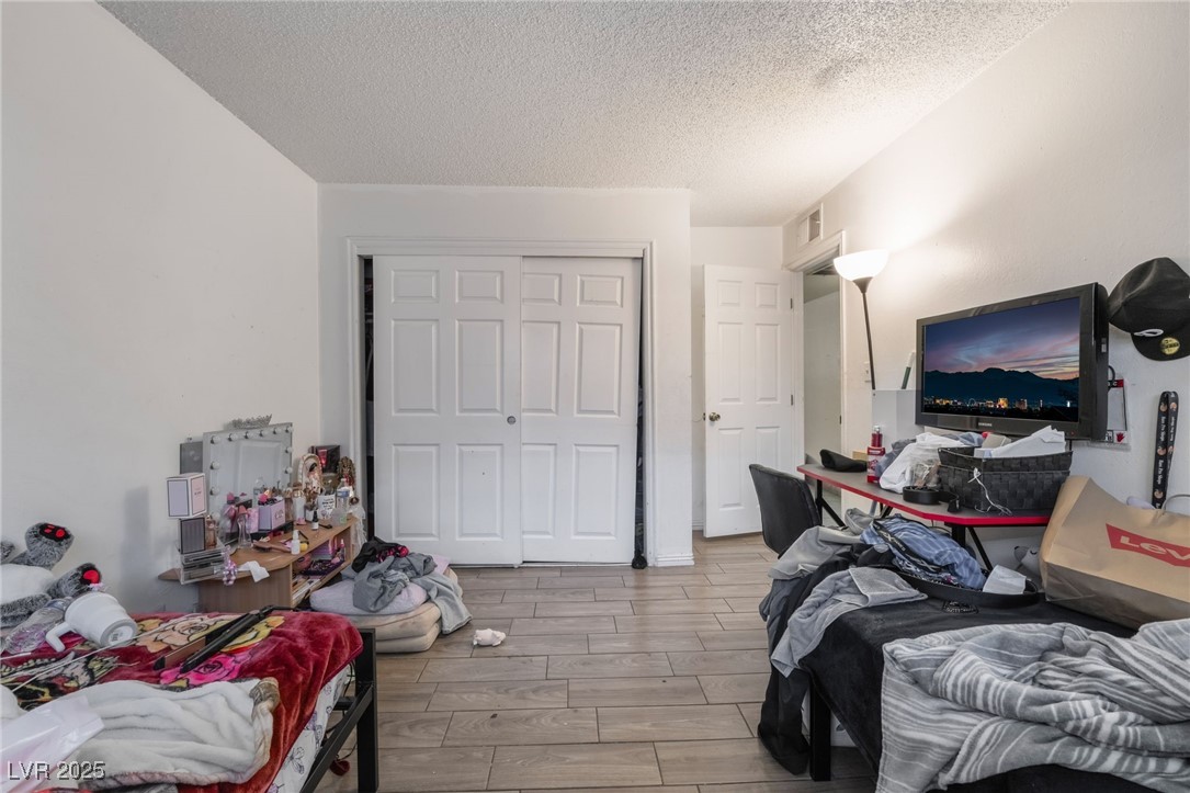5112 Pebble Beach Boulevard Property Photo 35