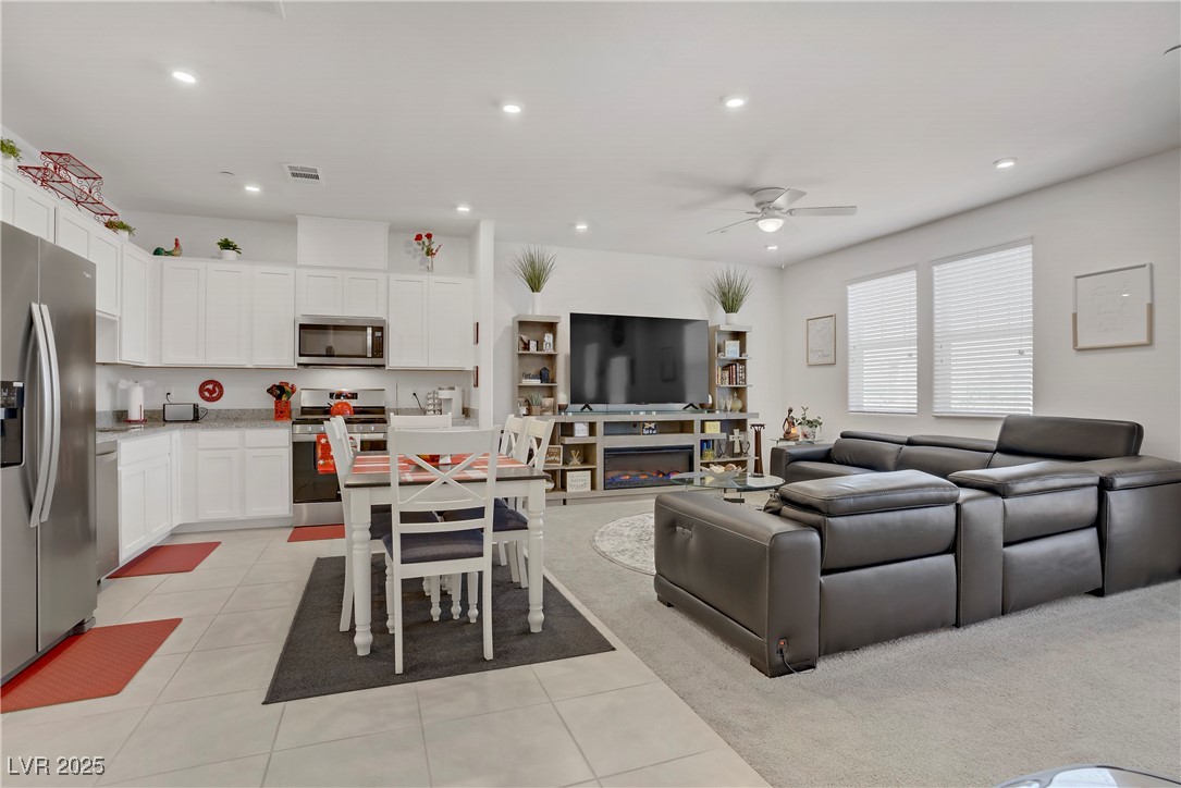 664 Foam Flower Lane Property Photo 1