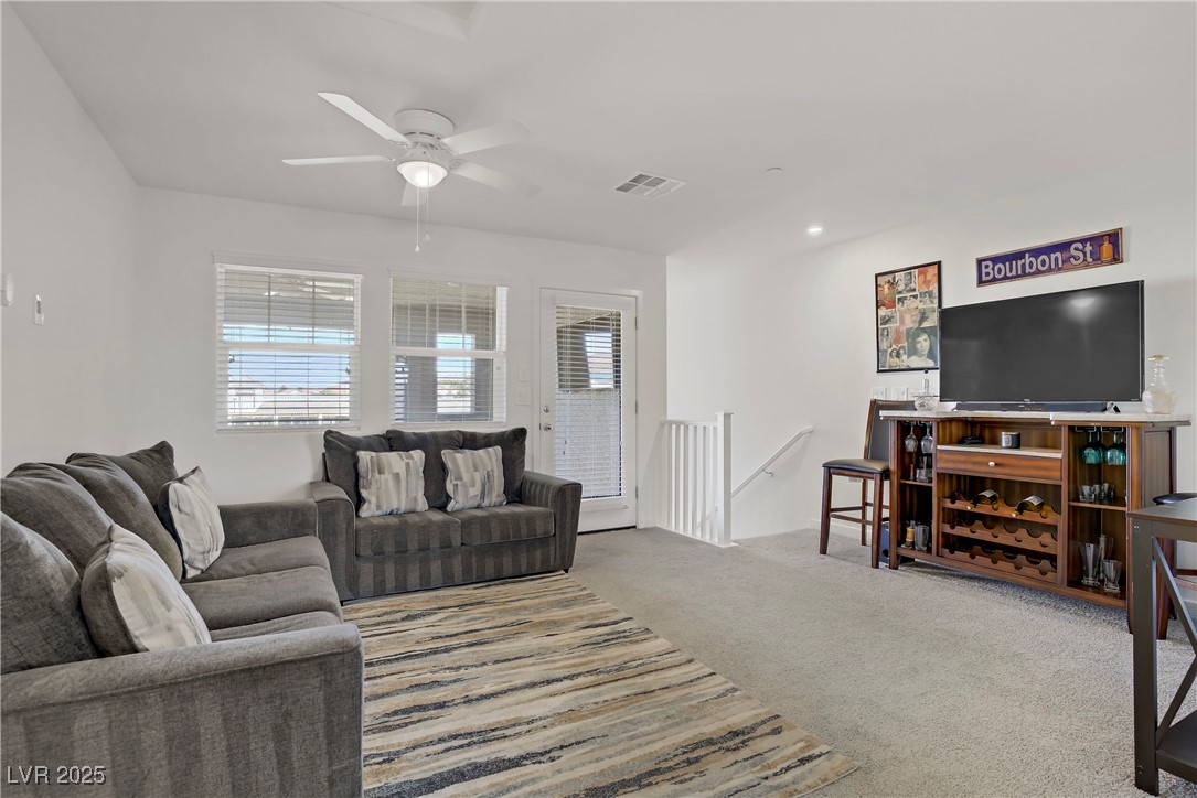664 Foam Flower Lane Property Photo 4