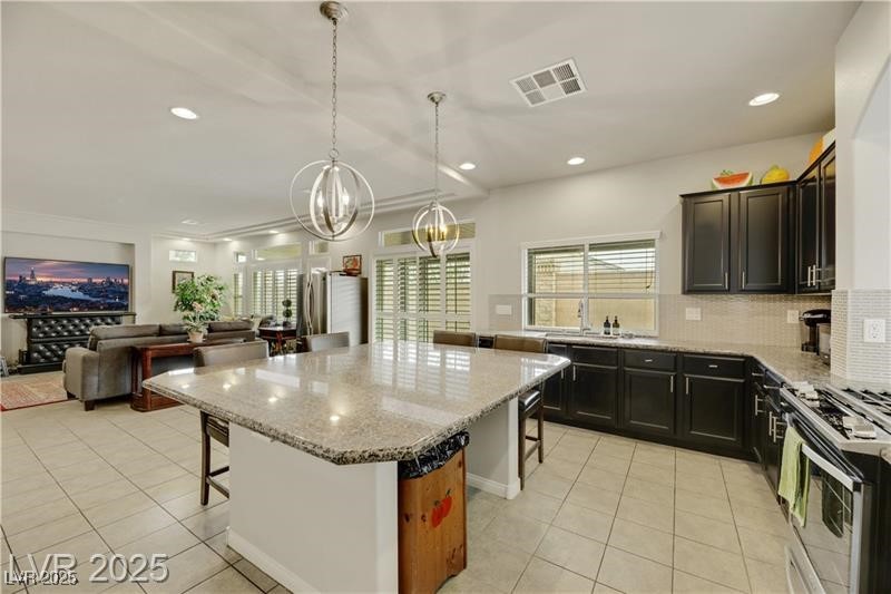 8176 Duncan Peak Court Property Photo 14