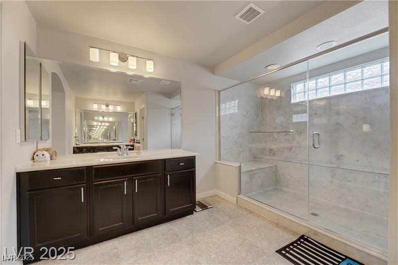 8176 Duncan Peak Court Property Photo 43