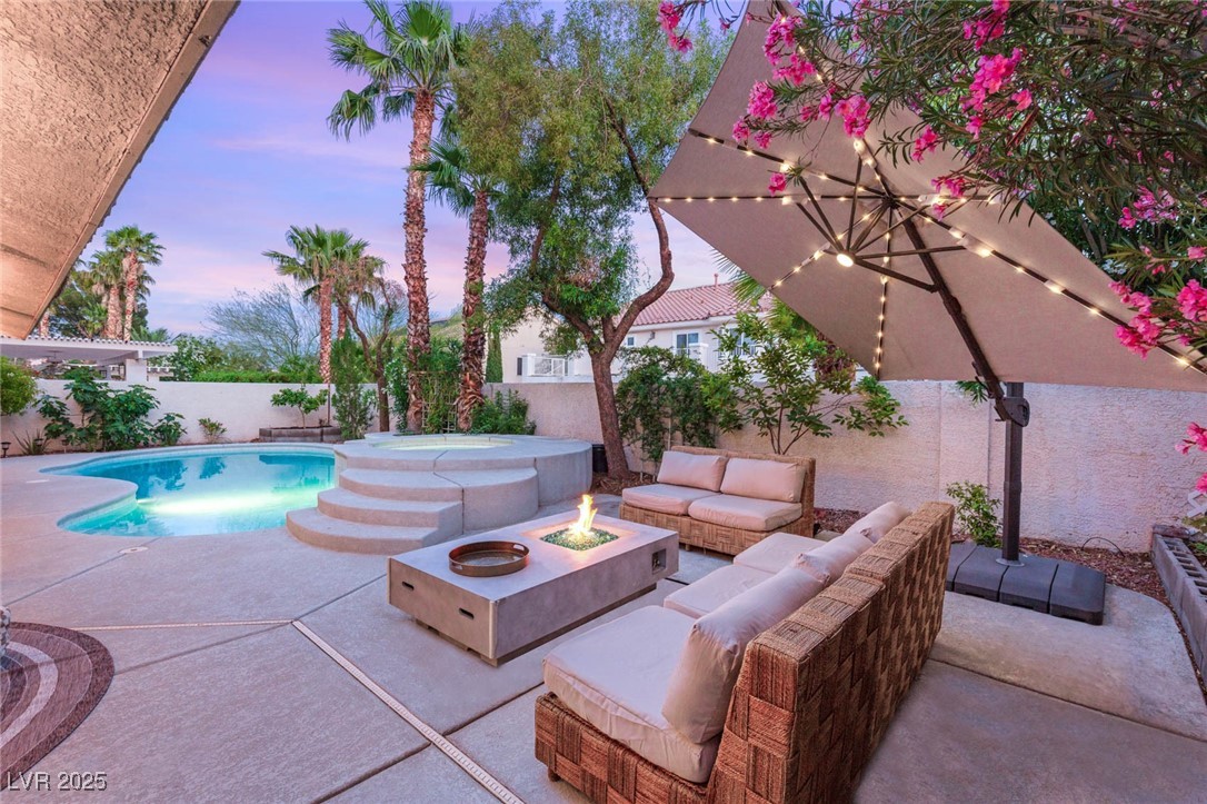 9615 SEDONA HILLS Court Property Photo 1