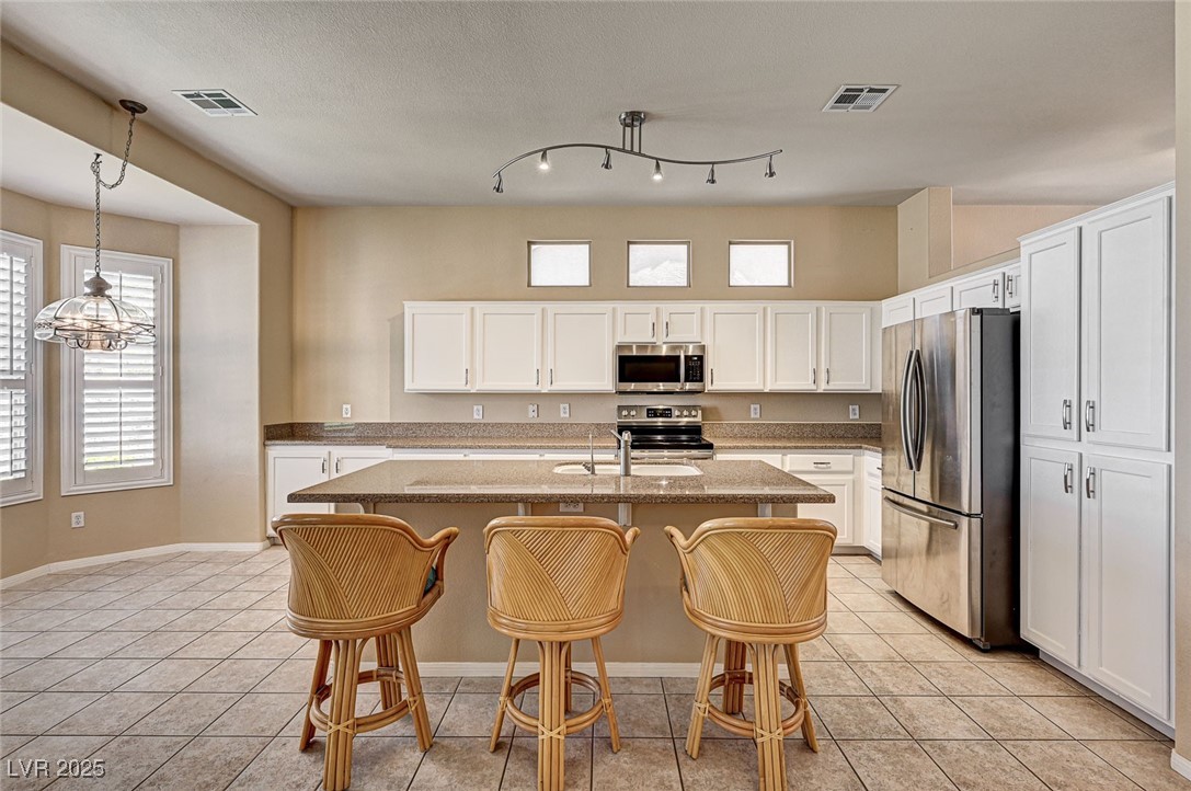 1574 Livingston Drive Property Photo 1