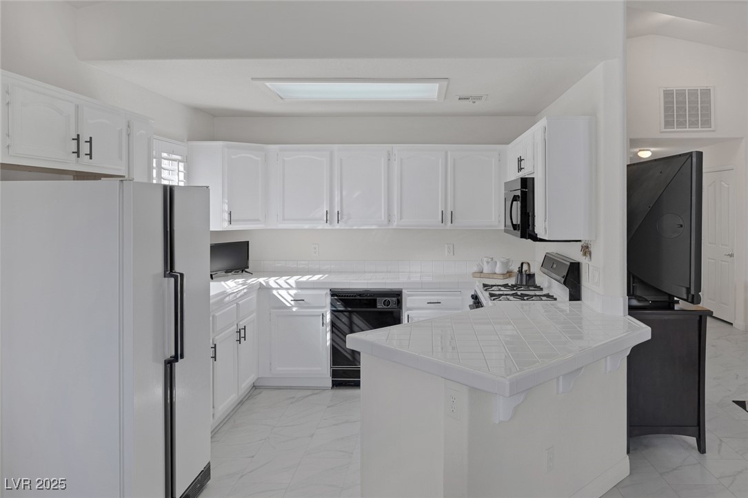 8301 Boseck Drive 220 Property Photo 20