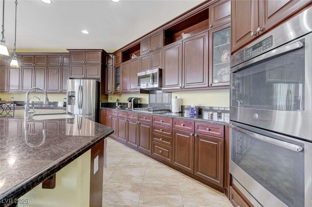 9243 White Waterfall Avenue Property Photo 13