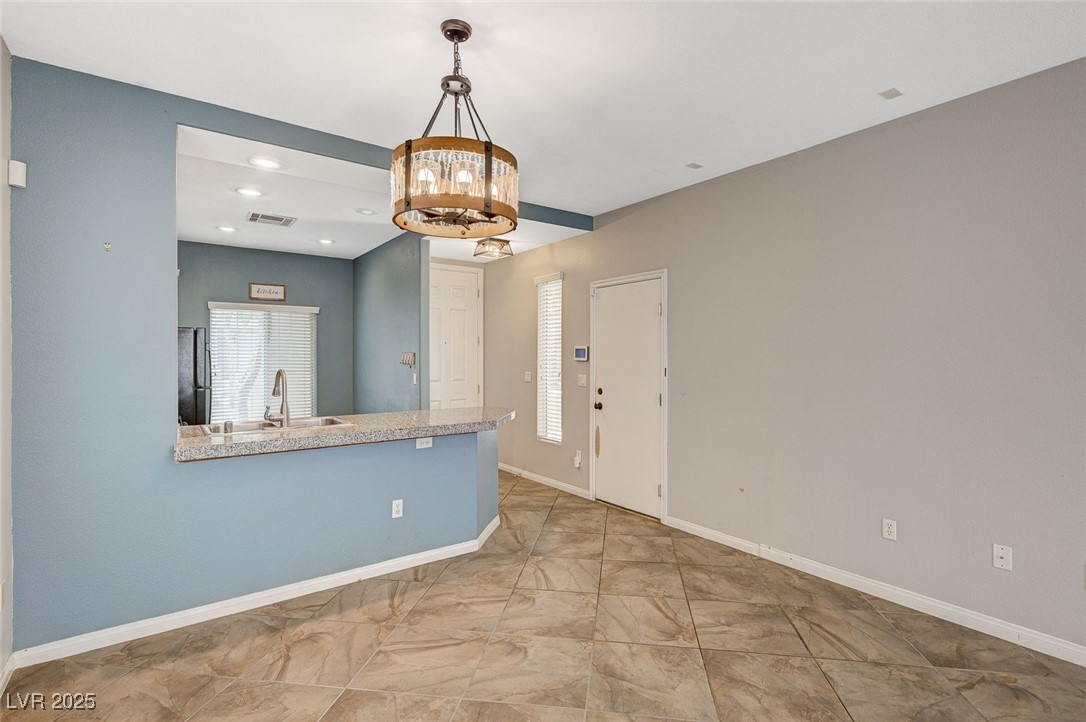 8261 Golden Flowers Street Property Photo 10