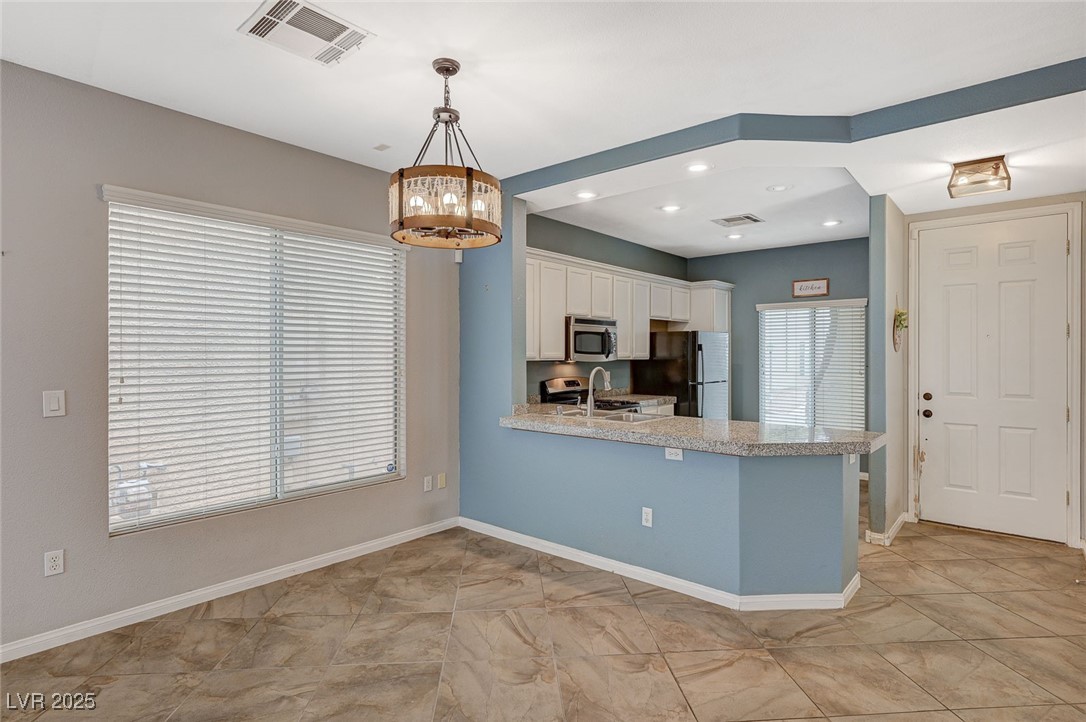 8261 Golden Flowers Street Property Photo 11