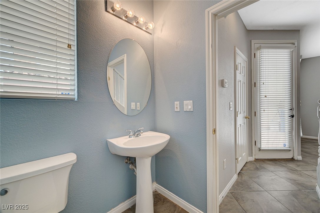 8261 Golden Flowers Street Property Photo 18