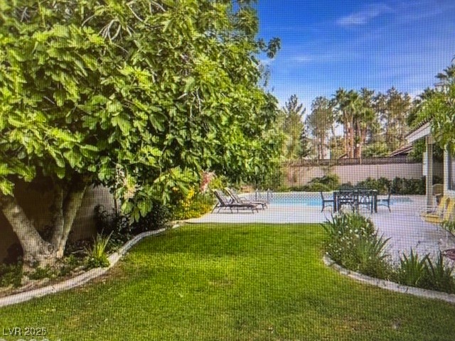 390 Rushing Creek Court Property Photo 4