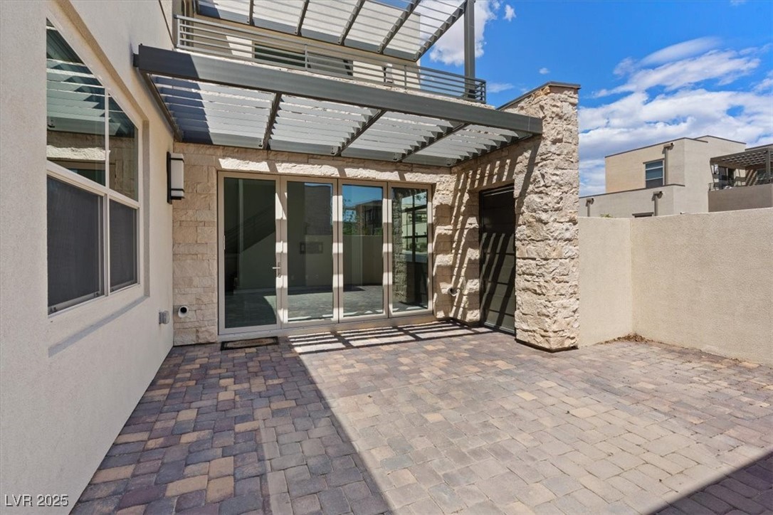 10895 Artesano Avenue Property Photo 5