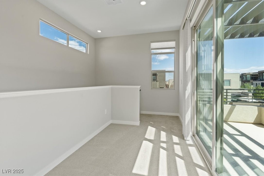 10895 Artesano Avenue Property Photo 30